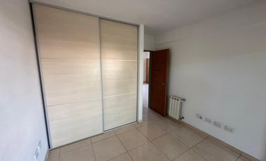 Muy Lindo Departamento de 2 ambientes con cochera!!!