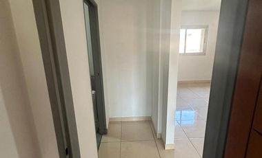 Muy Lindo Departamento de 2 ambientes con cochera!!!