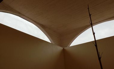 Casa en venta - 4 Dormitorios 3 Baños - Cochera - 1608Mts2 - Villa Elisa