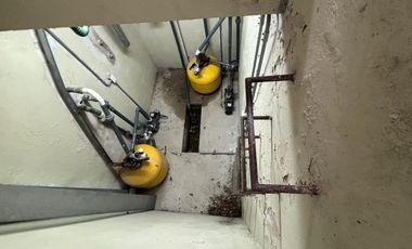 Casa en venta - 4 Dormitorios 3 Baños - Cochera - 1608Mts2 - Villa Elisa