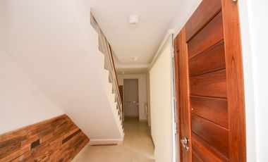 Departamento  tipo duplex en condominio  .