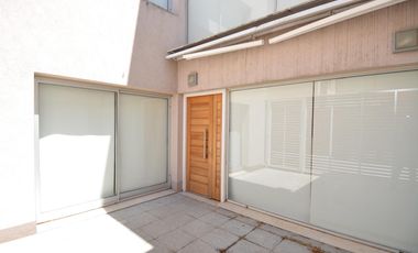 Departamento  tipo duplex en condominio  .