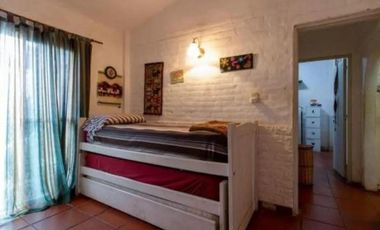 Casa en venta - 2 Dormitorios 2 Baños - Cochera - 320Mts2 - Santa Clara del Mar