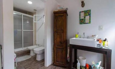 Casa en venta - 2 Dormitorios 2 Baños - Cochera - 320Mts2 - Santa Clara del Mar