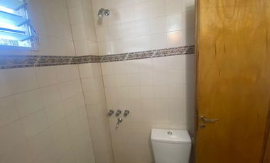 VENTA PH EN MAR DE AJO CON PATIO Y PARRILLA