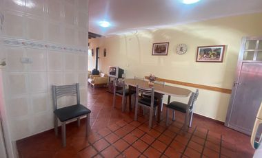 VENTA PH EN MAR DE AJO CON PATIO Y PARRILLA