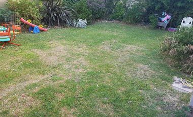 Casa de 4 amb con fondo propio- galeria- parrilla en  Bambu Classic en Canning