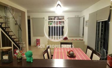 Casa de 4 amb con fondo propio- galeria- parrilla en  Bambu Classic en Canning