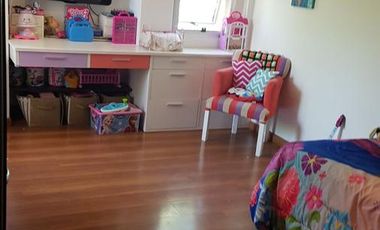 Casa de 4 amb con fondo propio- galeria- parrilla en  Bambu Classic en Canning