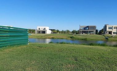 Terreno en venta - 850mts2 - Escobar