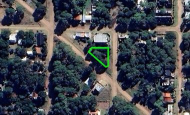 Casa en venta - 2 Dormitorios 1 Baño - Cochera - 1.013Mts2 - Nueva Atlantis