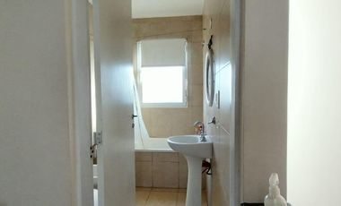 Dúplex en alquiler en Esquiú primera cuadra