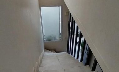 Dúplex en alquiler en Esquiú primera cuadra