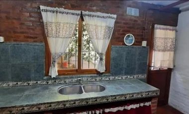 Casa en venta - 1 Dormitorio 2 Baños - 300Mts2 - Berazategui