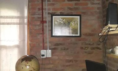 Casa en venta - 1 Dormitorio 2 Baños - 300Mts2 - Berazategui