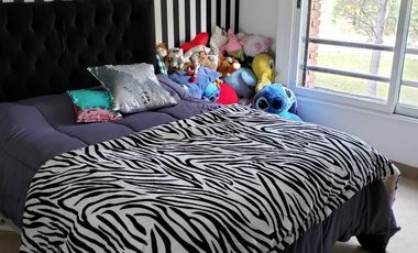 Casa en venta - 5 Dormitorios 5 Baños - Cochera - 420Mts2 - Canning