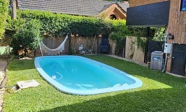 Casa en venta - 5 Dormitorios 5 Baños - Cochera - 420Mts2 - Canning