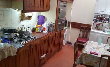 Casa en venta - 5 Dormitorios 3 Baños - 430Mts2 - Mar del Plata