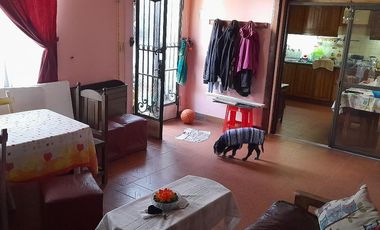 Casa en venta - 5 Dormitorios 3 Baños - 430Mts2 - Mar del Plata