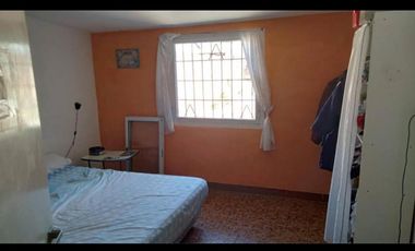 Casa en venta - 3 Dormitorios 1 Baño 1 Cochera - 312Mts2 - Pontevedra, Merlo