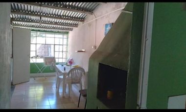 Casa en venta - 3 Dormitorios 1 Baño 1 Cochera - 312Mts2 - Pontevedra, Merlo