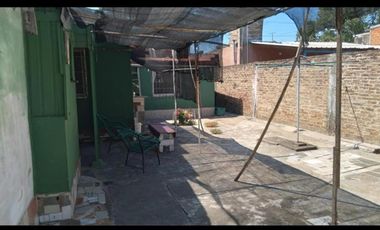 Casa en venta - 3 Dormitorios 1 Baño 1 Cochera - 312Mts2 - Pontevedra, Merlo