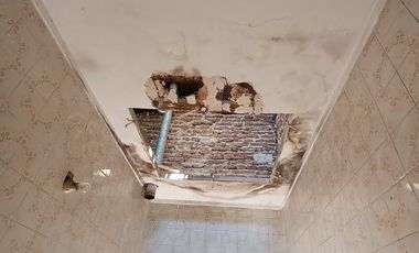 PH en venta - 2 Dormitorios 1 Baño 1 Cochera - 156Mts2 - Los Hornos