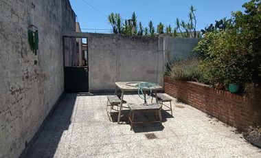 PH en venta - 2 Dormitorios 1 Baño 1 Cochera - 156Mts2 - Los Hornos