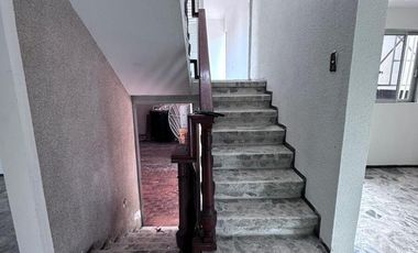 Casa en venta en Veracruz con 3 niveles Col. Zaragoza