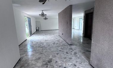 Casa en venta en Veracruz con 3 niveles Col. Zaragoza