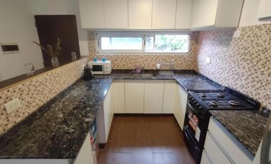 Casa en venta - 3 Dormitorios 2 Baños - Santa Fe