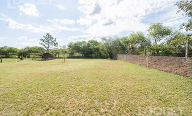 Quinta en Los Benteveos y Callejon Reyna