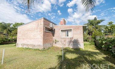 Quinta en Los Benteveos y Callejon Reyna