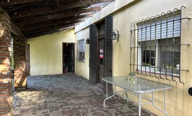 Casa en venta en Tortuguitas, Malvinas Argentinas - 6 Ambientes APTO CREDITO