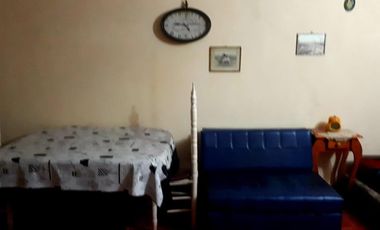 Casa en venta - 3 Dormitorios 1 Baño - Cocheras - Monoambiente - 200Mts2 - Santa Clara del Mar