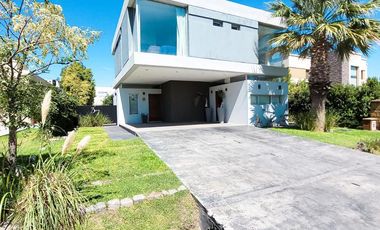 Casa - Altos de Hudson II