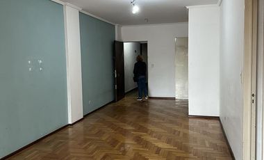 SANTILLI - ALMIRANTE BROWN 2443 2º A - LOMAS DE ZAMORA