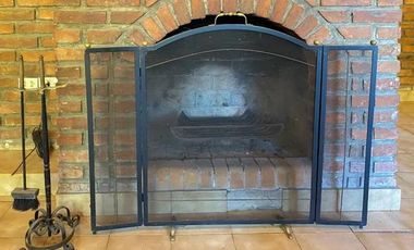 Casa en venta - 2 Dormitorios 2 Baños - 1.332 Mts2 - Arturo Seguí