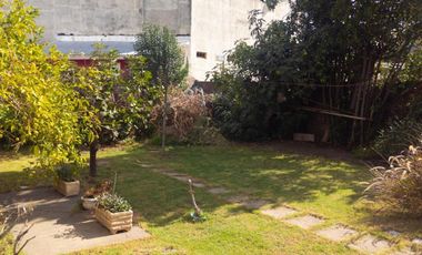 Casa en venta - 3 Dormitorios 1 Baño - Cochera - 324Mts2 - Grand Bourg, Malvinas Argentinas