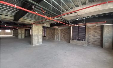 OFICINA DE 3 NIVELES SECTOR CENTRO BUCARAMANGA