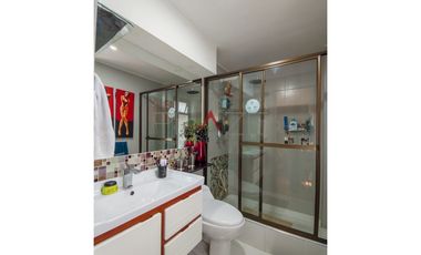 Apartamento Amoblado  Arriendo - Sta. Barbara, 2H + Est 3B, 1P