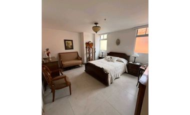 VENDO AMPLIO Y LINDO APARTAMENTO EN ZUÑIGA