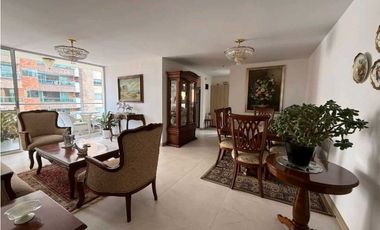 VENDO AMPLIO Y LINDO APARTAMENTO EN ZUÑIGA