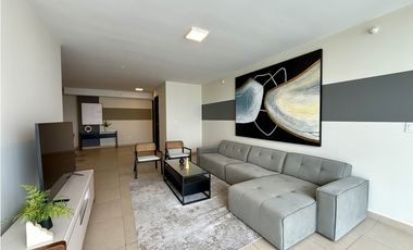 PH COUNTRY CLUB - COSTA DEL ESTE