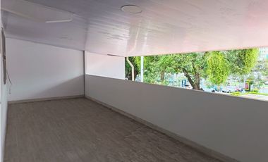 SAN FRANCISCO / LOS FLAMINGO / 228M / 4 HABITACION / 2 PARKING