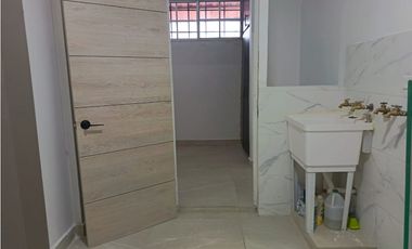 SAN FRANCISCO / LOS FLAMINGO / 228M / 4 HABITACION / 2 PARKING