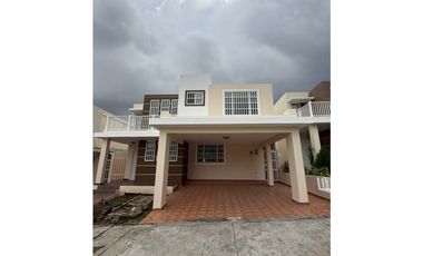 VENDO CASA PH BRISAS POINT- BRISAS DEL GOLF