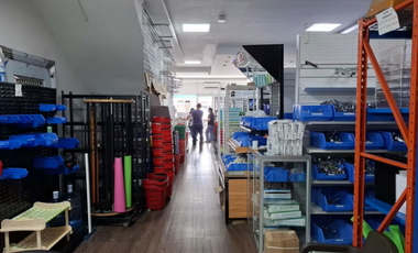 EL DORADO / PLAZA MIRAGE / 272M / MEZANNINE / SOBRE VIA / VACIO