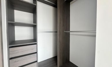 SE ALQUILA APARTAMENTO EN PARQ SQUARE, VIA ESPAÑA