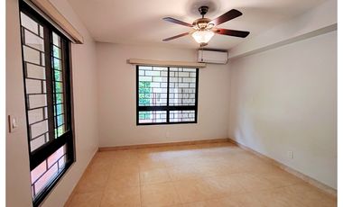 ANCON / CARDENAS VILLAGE / 410M / 5 HABITACIONES / LINEA BLANCA